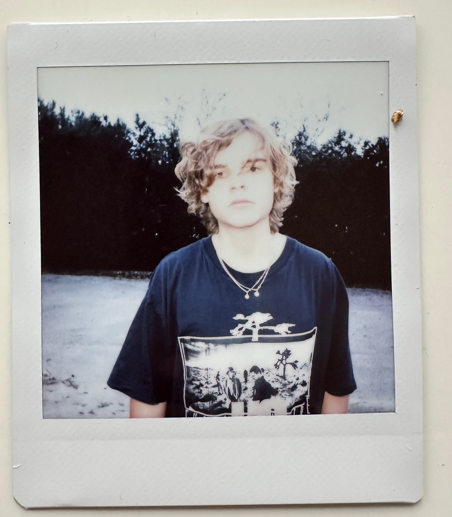 ONE UNIQUE SIGNED POLAROID PHOTO