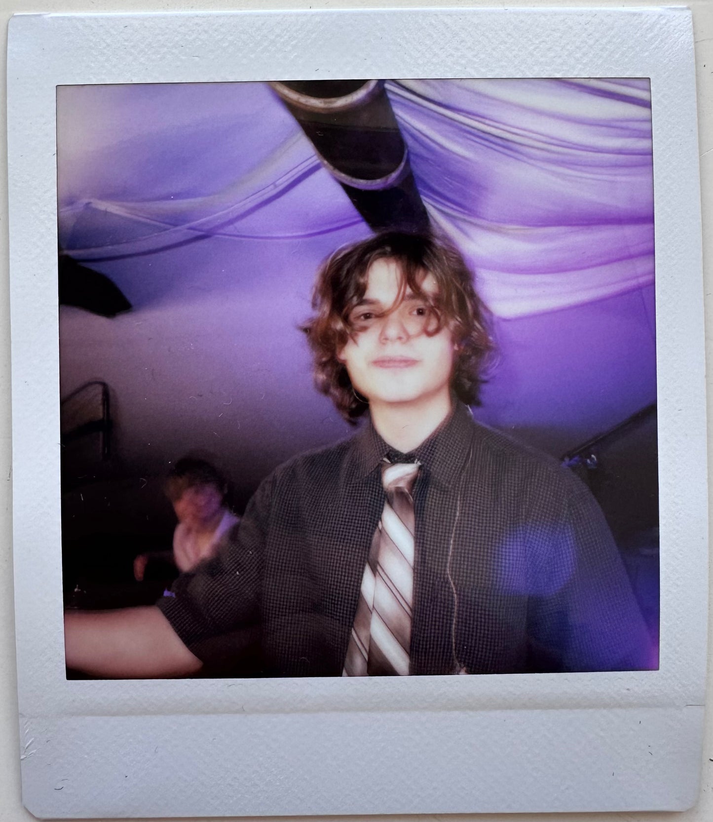 ONE UNIQUE SIGNED POLAROID PHOTO