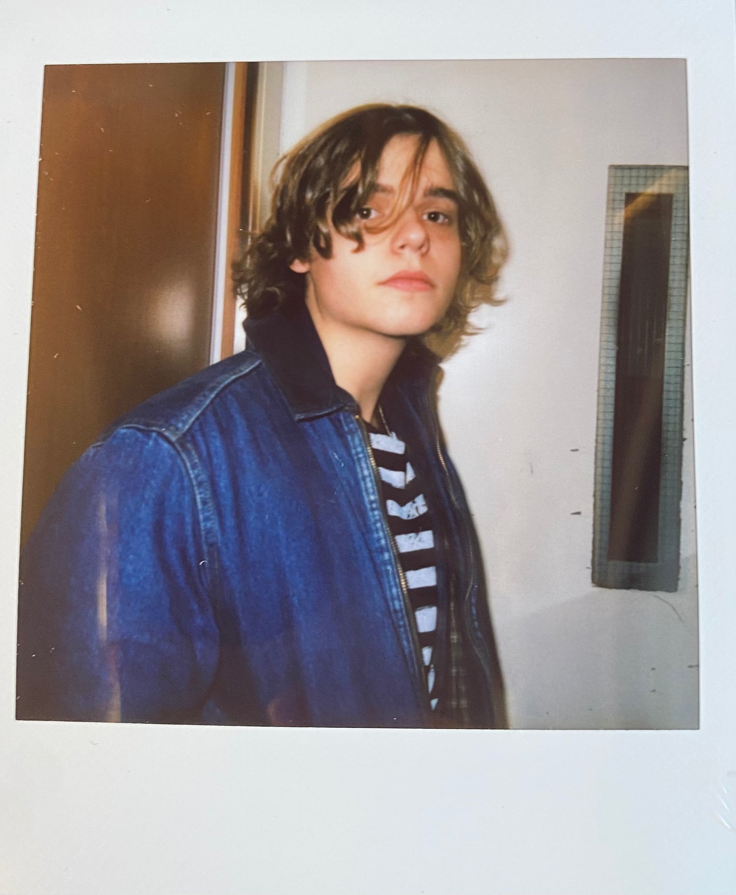 ONE UNIQUE SIGNED POLAROID PHOTO